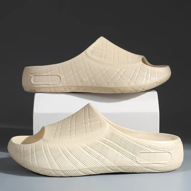 New Summer Sneaker Slippers For Women Men Thick Bottom Platform Slides Soft EVA Hollow Unisex Sports Sandals Casual Beach Shoes