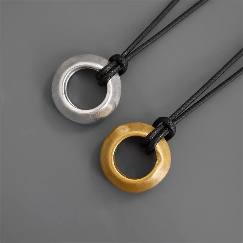 Fashionable vintage light wheel ring necklace for men's classic artistic exquisite sweater chain