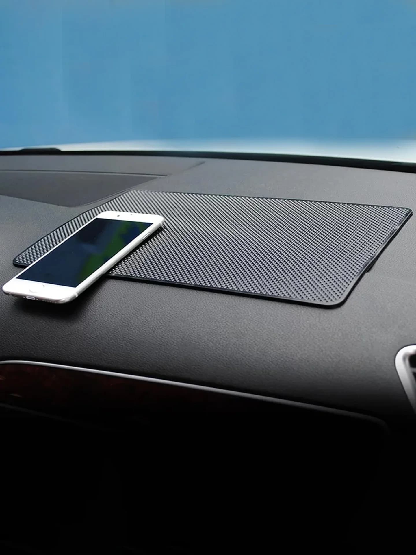 Big Car Dashboard Sticky Anti-Slip PVC Mat Silicone Anti-Slip Storage Mat Pads Non-Slip Sticky Pad For Phone Key Holder 40x20cm