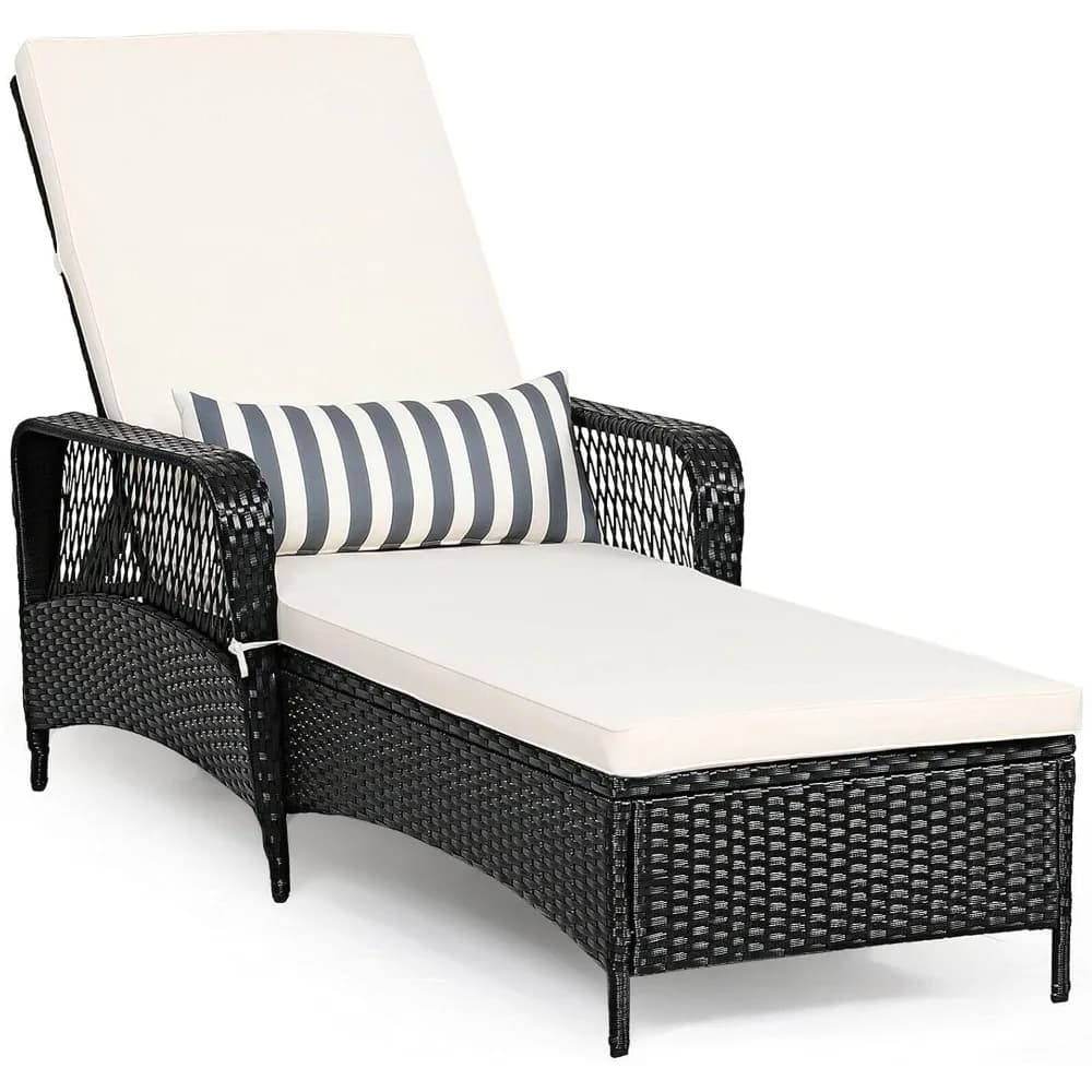 Nero PE Rattan Patio Chaise longue da esterno Poltrona Lettino reclinabile Letto per prendere il sole Cuscino imbottito spesso Cuscino lombare 6 Regolabili