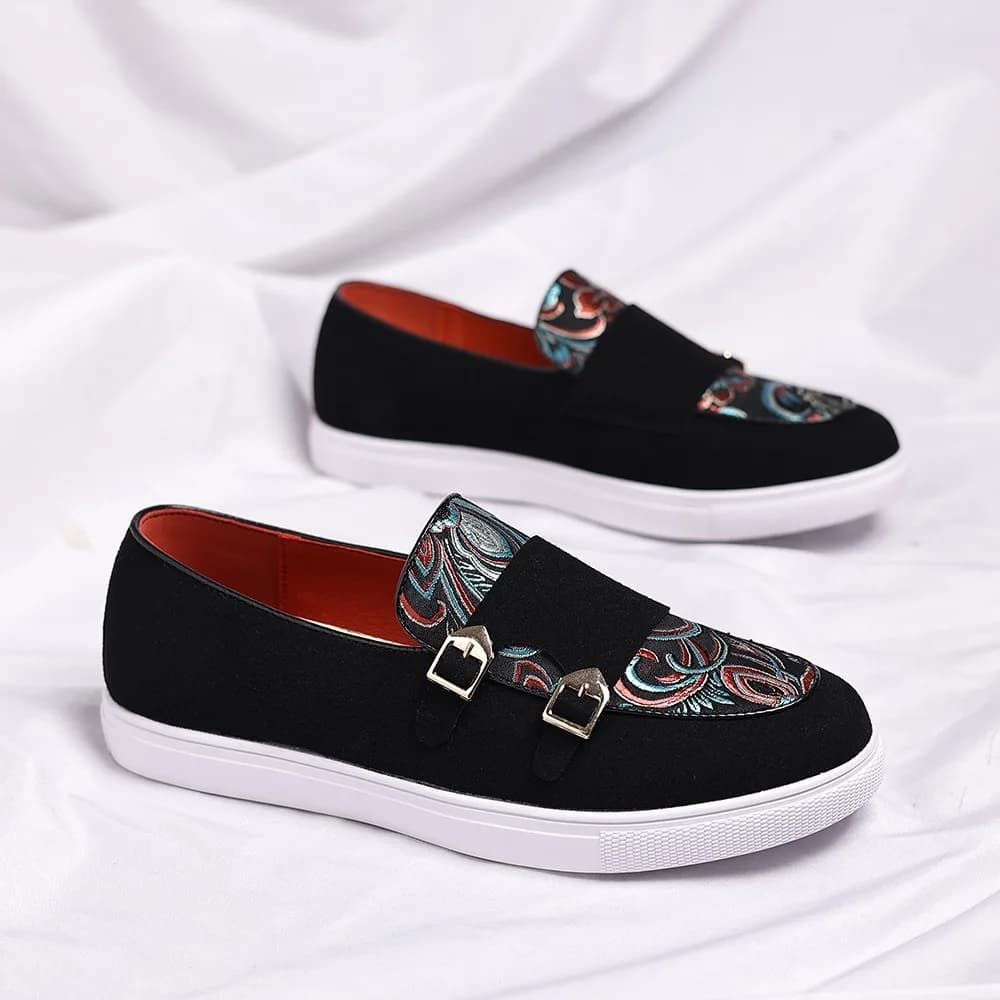 Scarpe da uomo con doppia fibbia, in camoscio, classiche, eleganti, da ufficio, mocassini da lavoro, scarpe formali britanniche, con ricami.