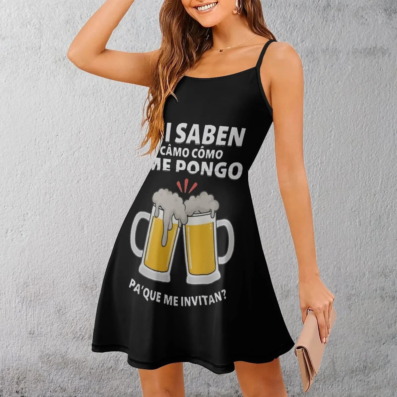 Abbigliamento donna esotico Abito con bretelle Tazze da birra Cheers Design Abito con fionda da donna Feste classiche Grafica umoristica