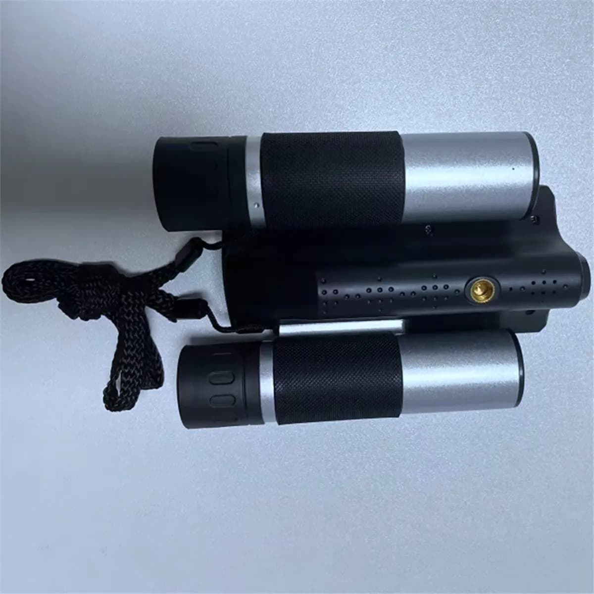 Binocolo Digitale Portatile A10R DT10 con Zoom Digitale 8X, Registrazione Video e Foto, Telescopio Facile da Usare per il Birdwatching