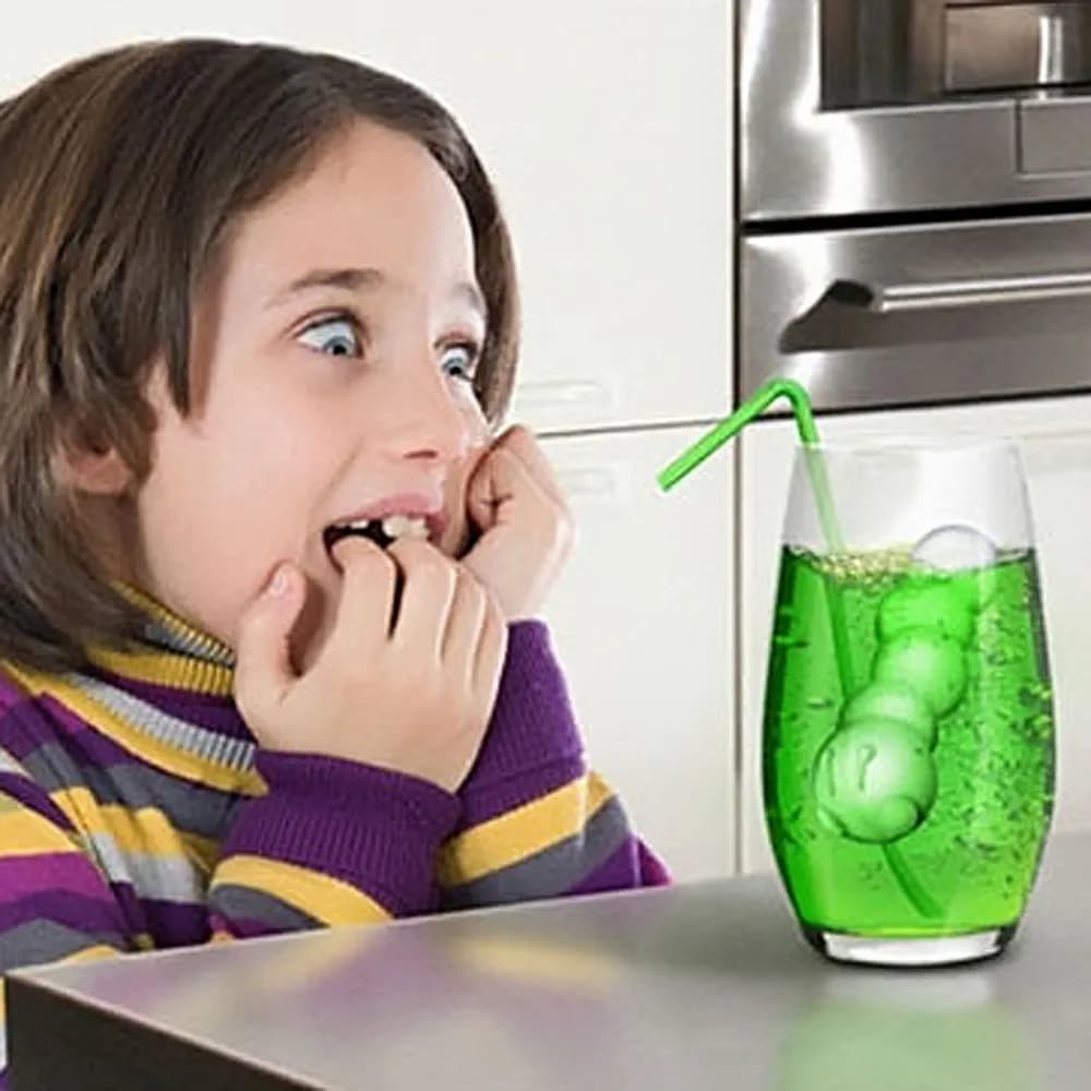 Stampo per ghiaccio a forma di bruchiolo verde, 5 cubetti, in materiale sicuro, facile da pulire, per ghiaccioli, cioccolato, budino, decorazioni per feste