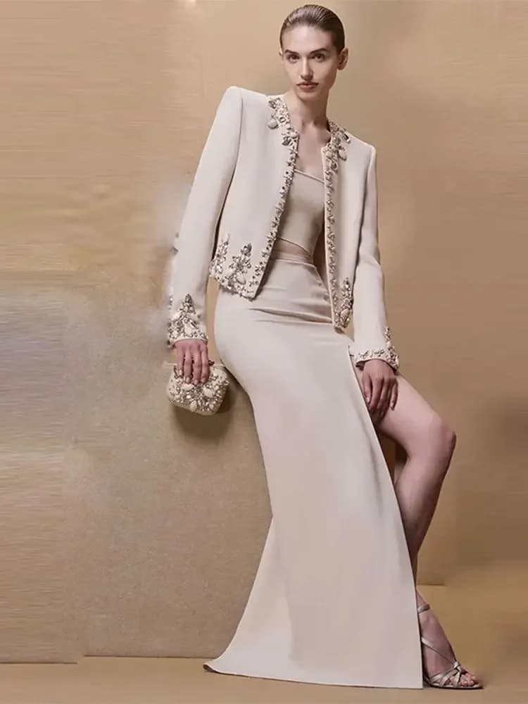 ALTA QUALITY The latest fashion 2025 Designer Suit Women's set Rhinestone Diamonds Cardigan jacket with beads Half skirt divided Set 2 pieces