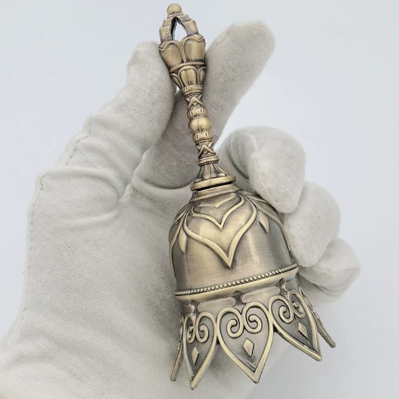 Collect China Brass Hand cranked bell tantric Buddhist bell Tibetan Buddhist sanqing bell Statue