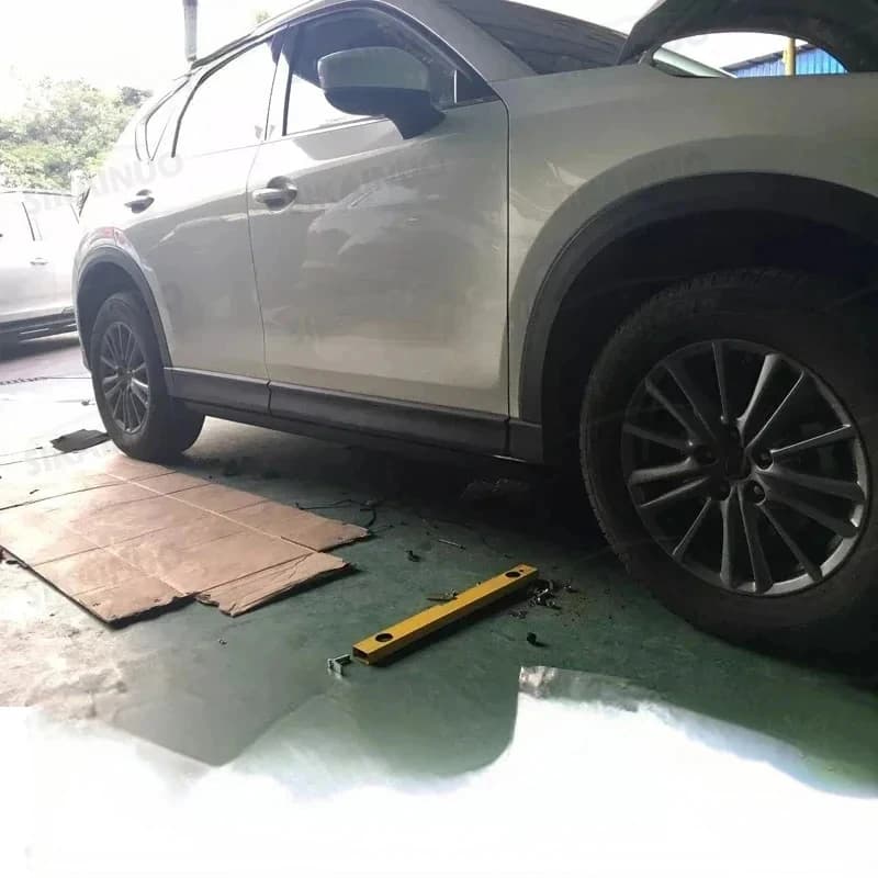 High Quality Automatic Retractable Power Side Step Running Board Footrest Bar SUV Modification Accessories