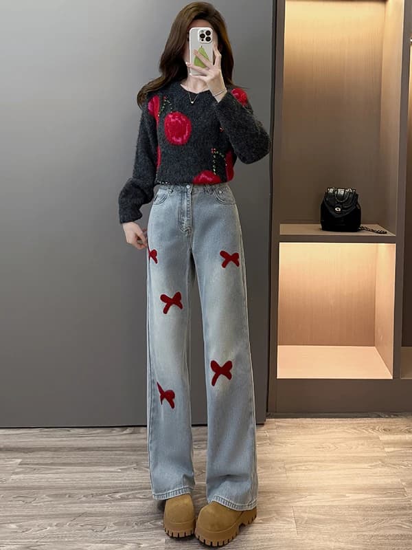 Completo due pezzi da donna con top casual in maglia a maniche lunghe e jeans a gamba larga a vita alta, nuovo stile autunnale, marca europea.