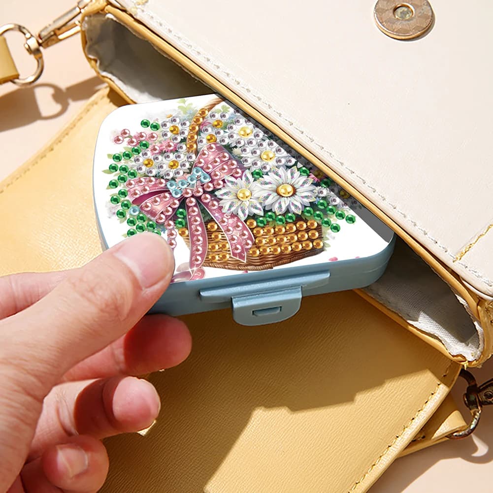 Diamond Painting Kit, Mini Portable Travel Medicine Box, Six Parts, for Open Sports, Business Travel or Bag