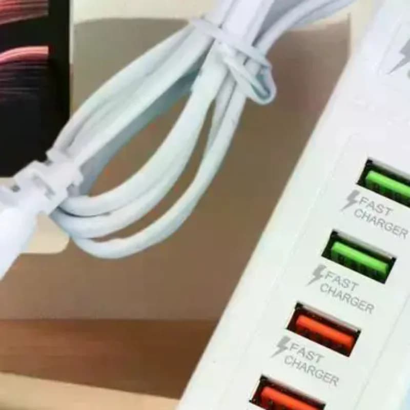 Caricatore rapido USB a 4 porte Caricatore USB C Power Strip Adattatore multi splitter Caricatore da viaggio portatile