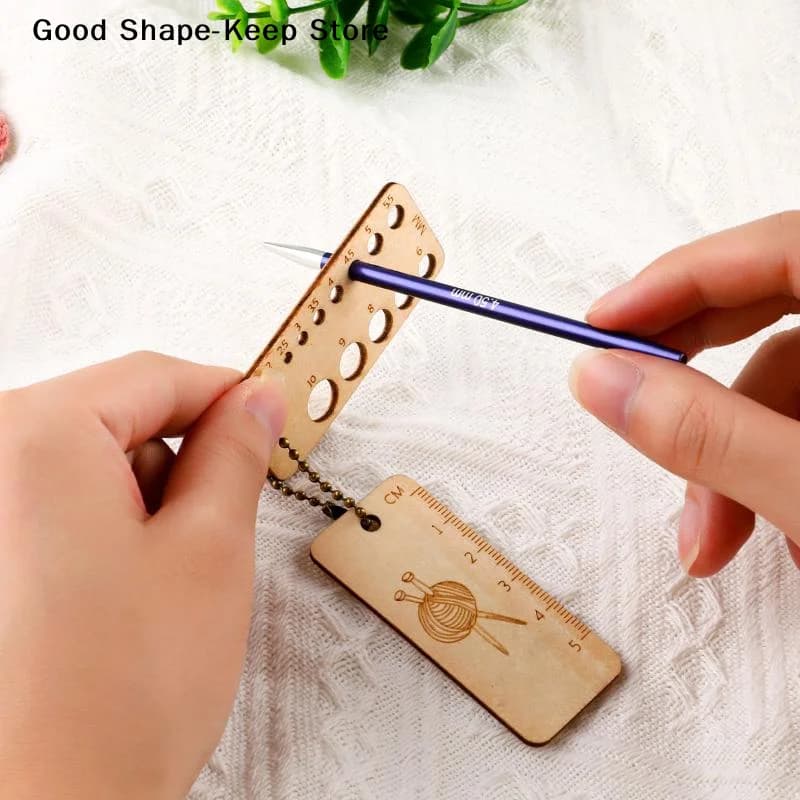 dailyWooden DIY Wooden Stitching Needle Clip Knitting Ruler Gauge Locking Stitching Markers Knitting Crochet Stitching Marker