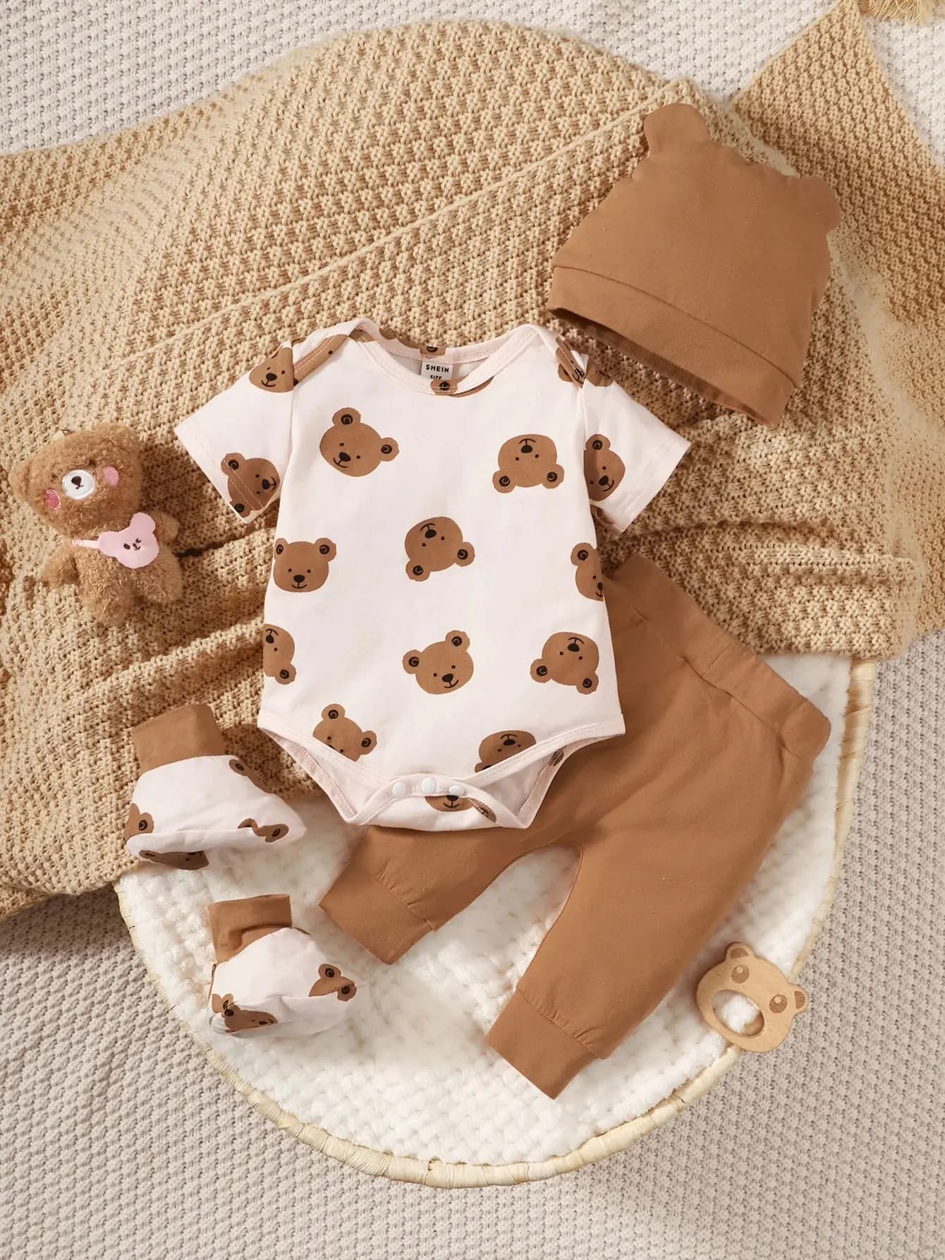 4 pieces clothing set 0-9 months newborn bear short sleeve clown + pants + hat + sock newborn moon full photo dresses