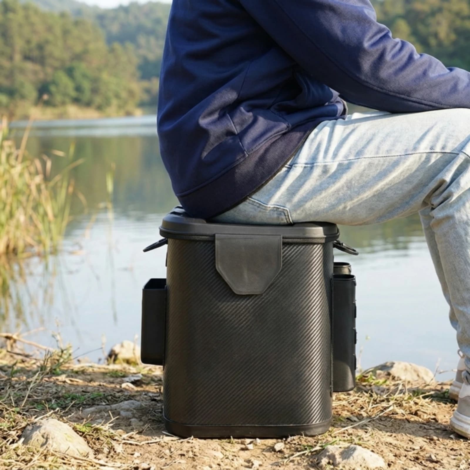 Hard-Lid Fishing Container Stable Fishing Container with Rod Holders Tackle Box Heavy-Duty Easy to Clean for Anglers
