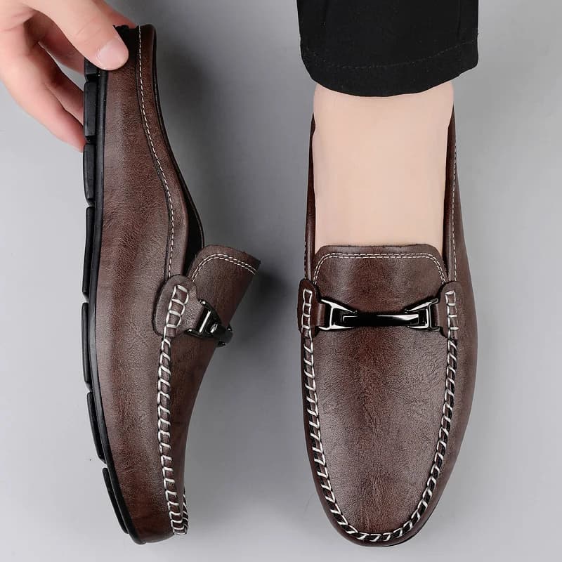 Mocassini da Uomo Taglie Grandi 47 48 49, Ciabatte Traspiranti in Pelle Senza Tallone, Scarpe Casual Slip-on con Fibbia Metallica