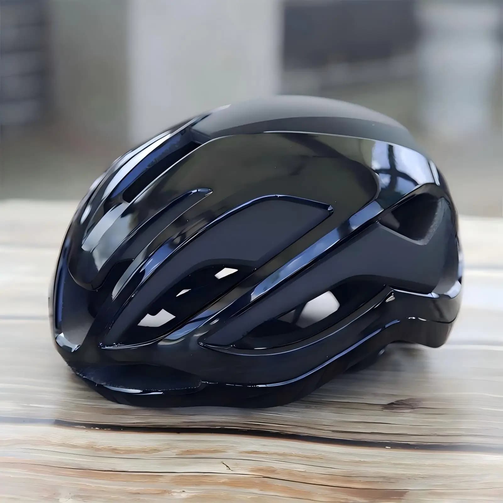 Aerodynamic helmet Specific for Racing, Mountain Bike helmet and Road cycling, Aerodynamic Ultralight Safety Helmet, Protective Equipment