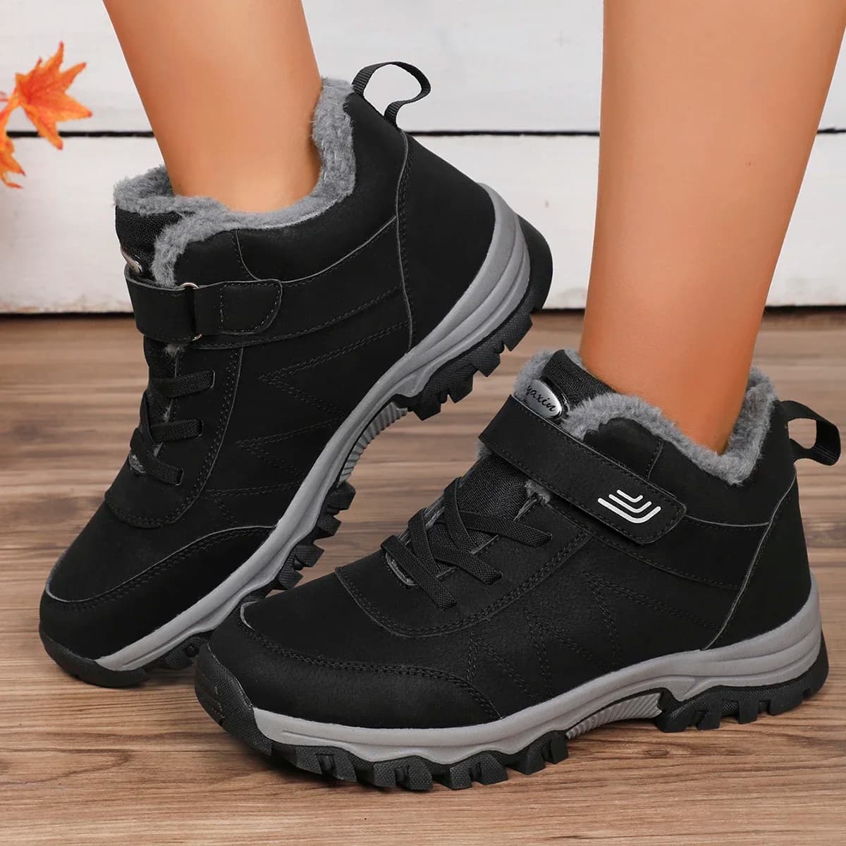 Snow Boots for Men Casual Winter Shoes Platform Non-slip Warm Fur Ankle Boots Plush Combat Outdoor Hiking Motorcycle Boots