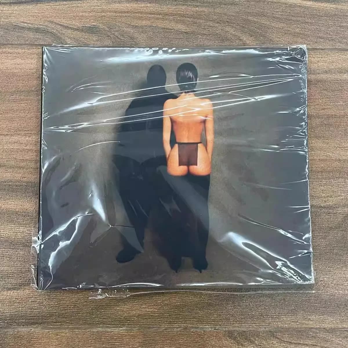 Kanye West & Ty Dolla $ign Vultures – Collezione musicale dell'album in studio collaborativo del duo hip hop americano con rap esperimentale