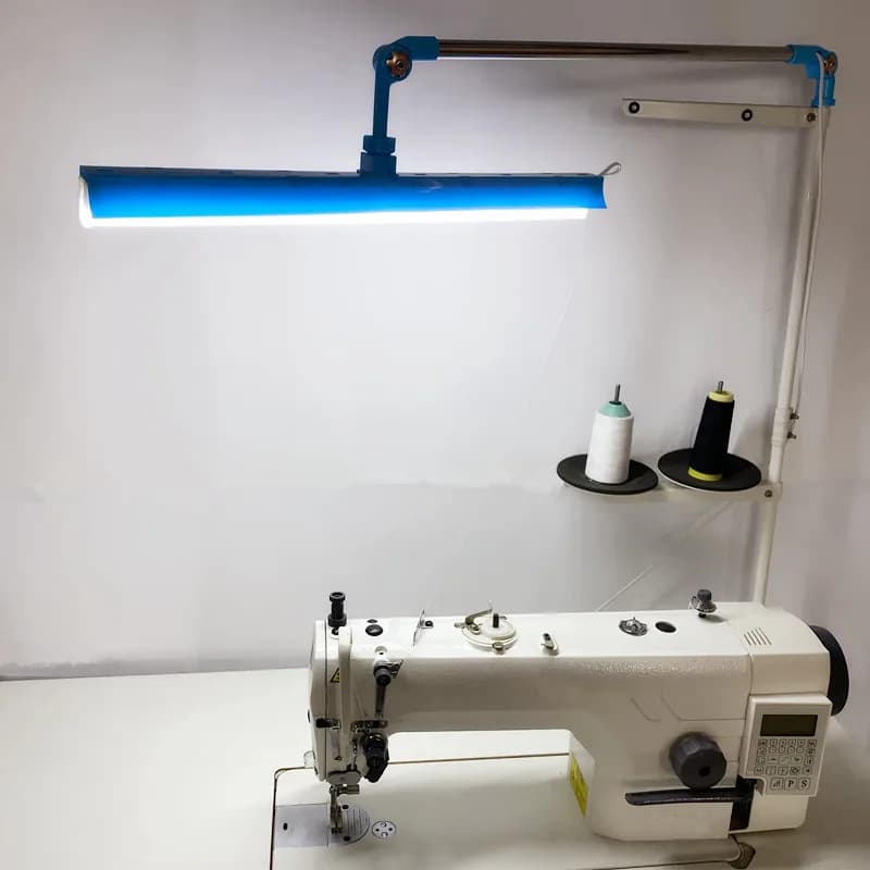 Portafilo per macchina da cucire Luce per abbigliamento Luce da lavoro regolabile per occhi a risparmio energetico Macchina per cucire piatta elettrica Pip