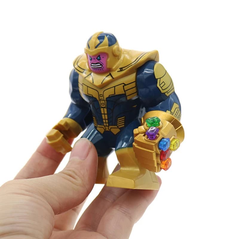 Action Figure Mini Block Man, Marvel Supereroe Hulk, Thanos Stone Man, Iron Man, Block Toy Regalo per bambini fatto a mano