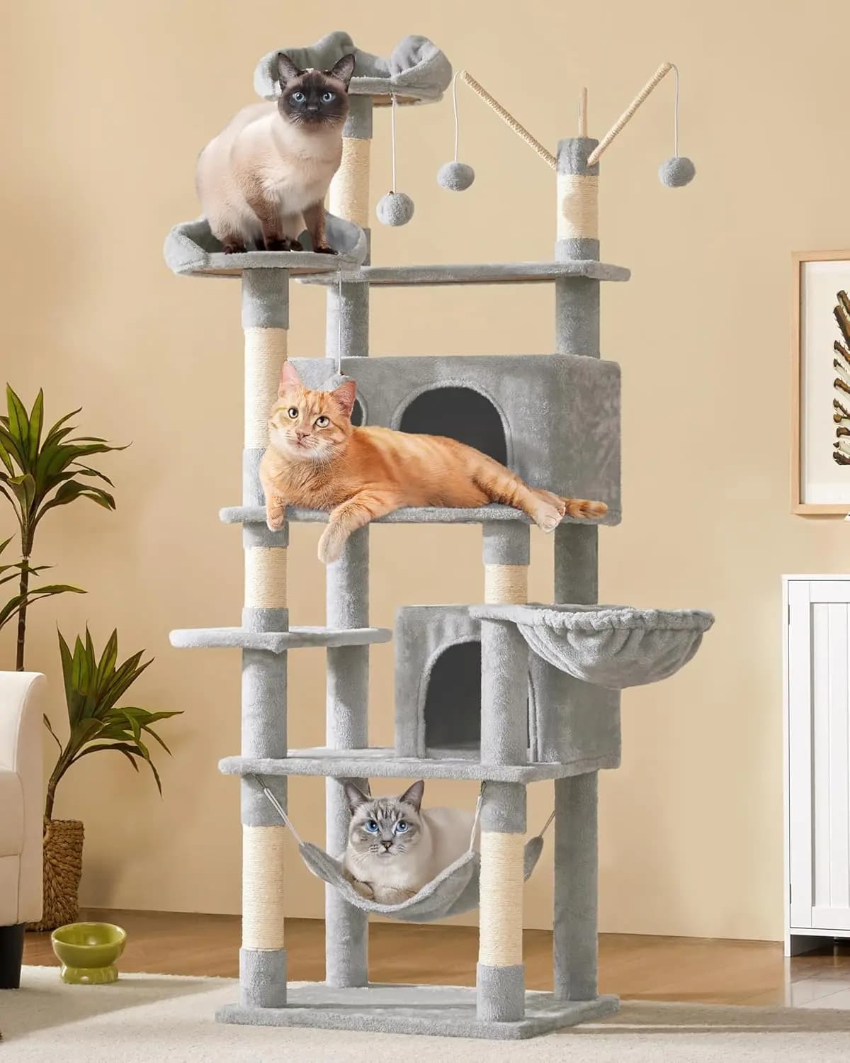 Albero per Gatti Grande da 67 Pollici con 3 Aste Teaser Rimovibili, 2 Cucce, Amaca, Tiragraffi, Casetta Multilivello per Animali Domestici, Grigio Chiaro