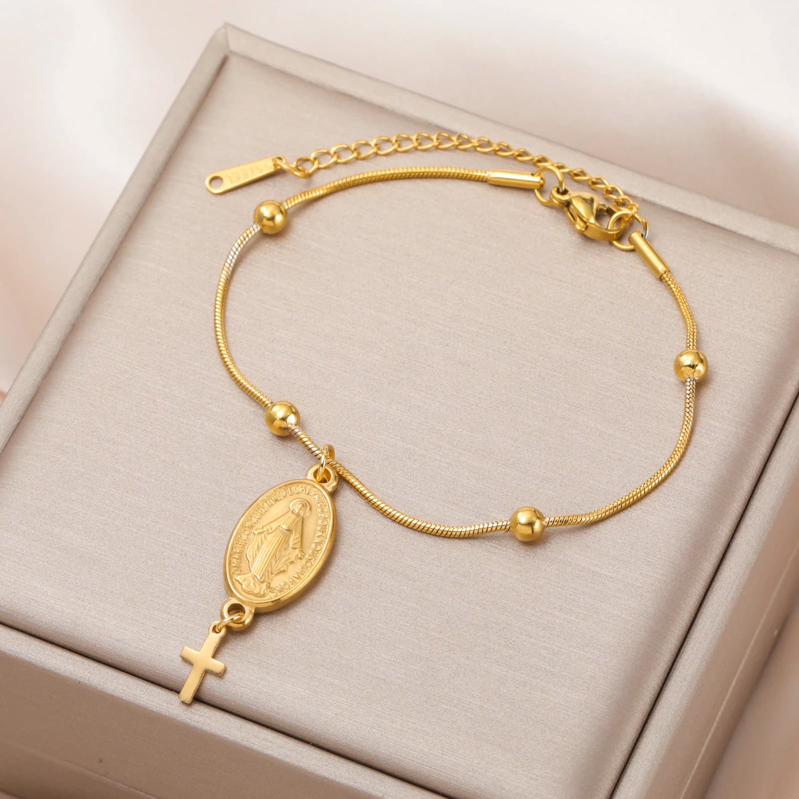 Bracciale con ciondolo a croce della Vergine Maria Skyrim, in acciaio inossidabile, a doppio strato con perline, amuleto religioso, gioiello benedetto, idea regalo