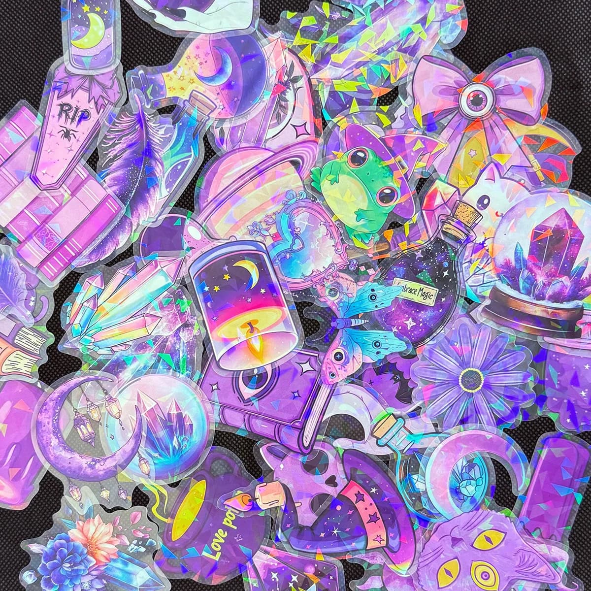 50 Pezzi Adesivi Trasparenti in PET con Motivi Gotici e di Strega, Adesivi Creativi per Tablet e Telefoni, Decorazioni per Quaderni e Cancelleria, Premi per Bambini