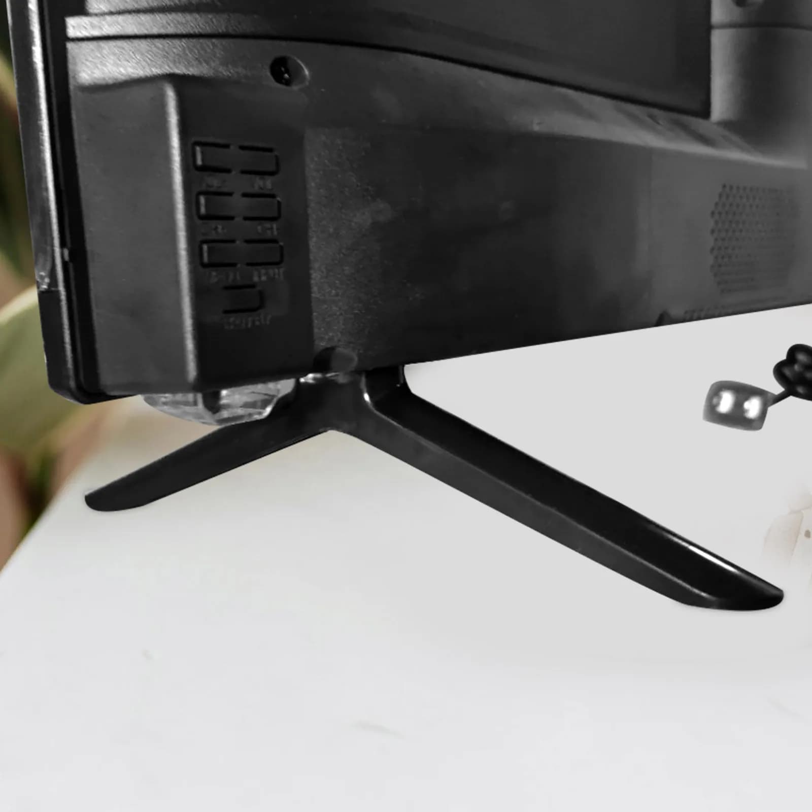 Gambe universali Base di ricambio Piedini piedistallo Televisioni Smart TV Supporto Monitor Proiettore Antiscivolo Stabile