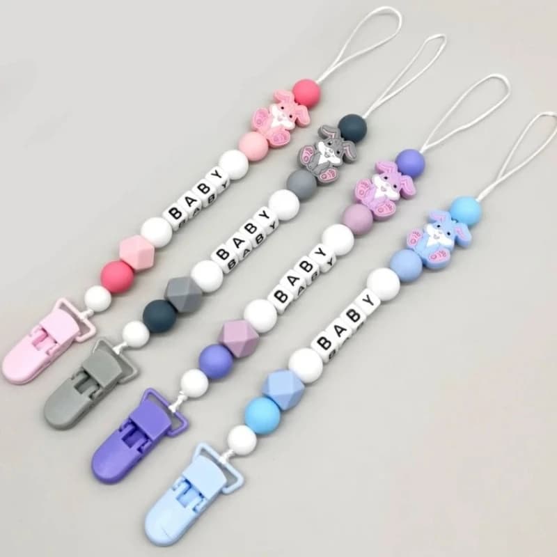Nome personalizzato personalizzato per bambini Clip per ciuccio Perline in silicone Porta capezzoli fittizio Protezione Catene con ciondolo per massaggiagengive Accessori per neonati
