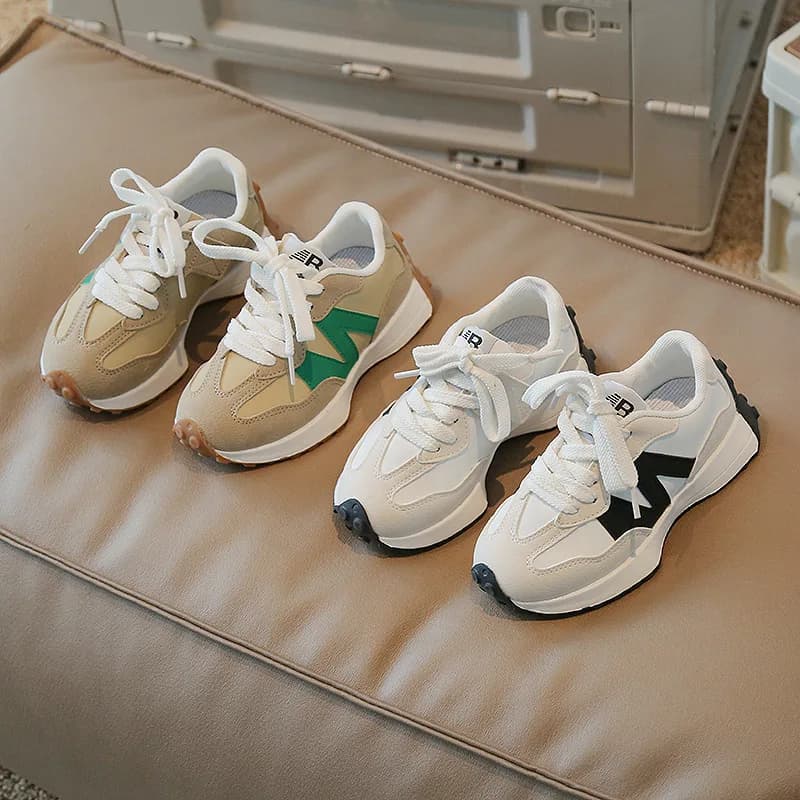 Scarpe comode per bambina 2023 nuove scarpe da corsa per bambini primaverili per ragazzi supporto per arco morbido calzature per bambini scarpe da ginnastica per bambini