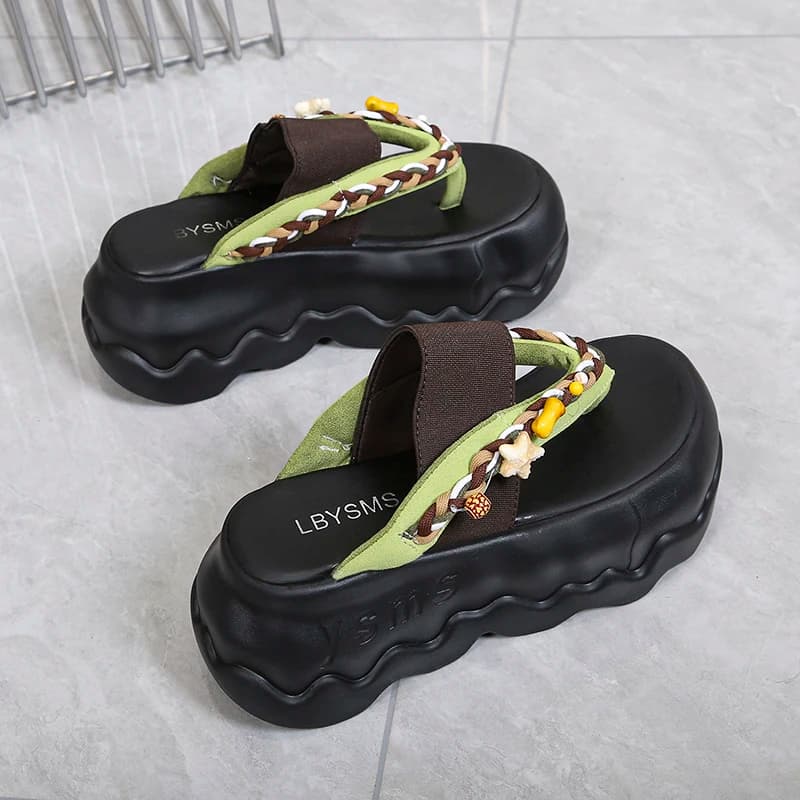 New Casual Sandals Slippers Women Shiny Diamonds High-heeled Thick Soled Beach Shoes Outdoor Bohemian Style Summer Flip Flops