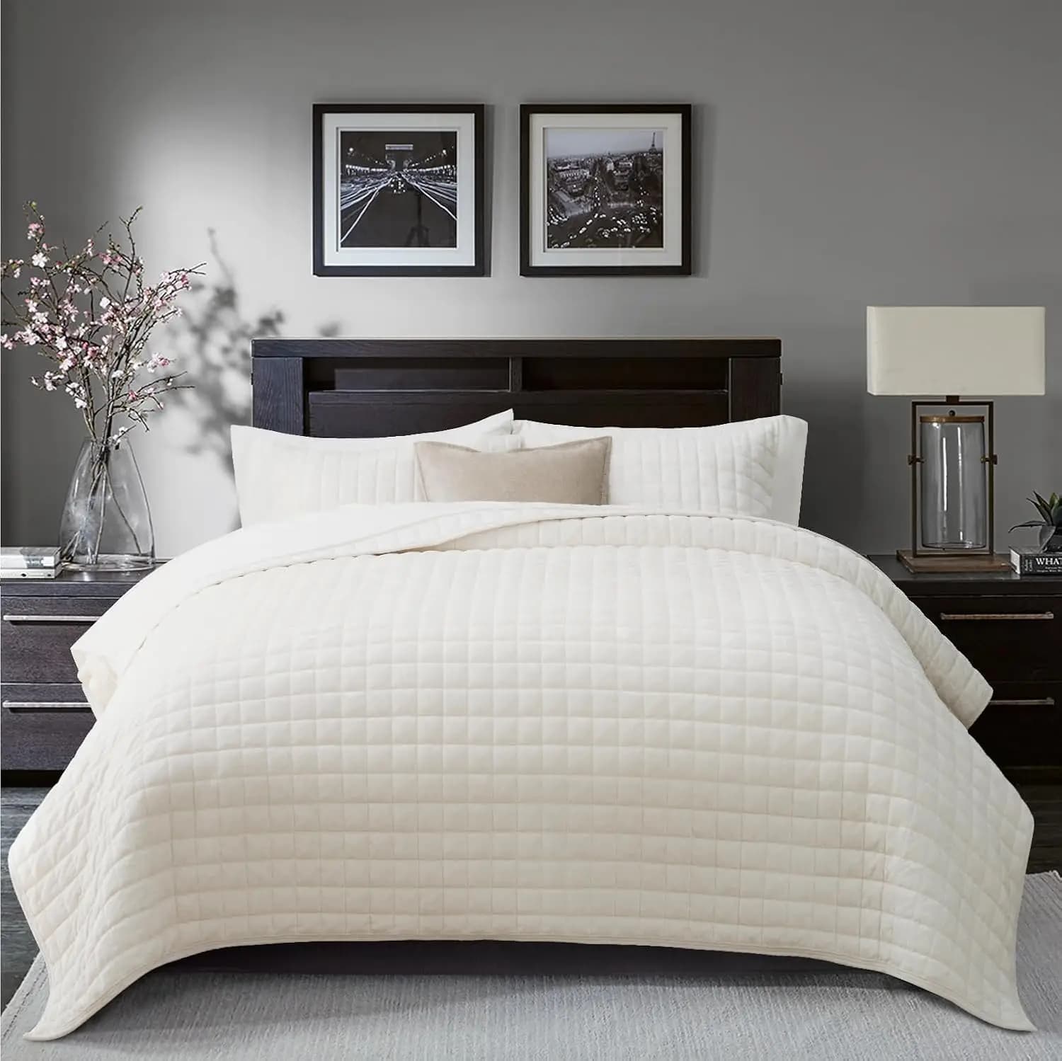 Set Velvet Luxury Cover King Size, Lightweight and Oversize Covers with Loyalty for All Seasons in White Cream