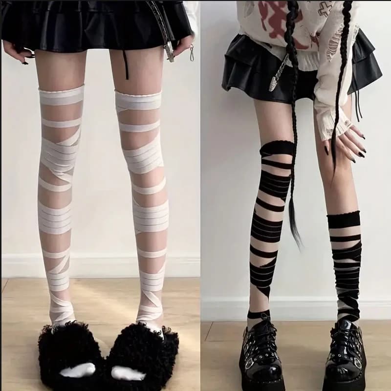 Calze lunghe sopra il ginocchio con cinturini incrociati in stile JK, nere e bianche, in filamento, per Lolita giapponese.