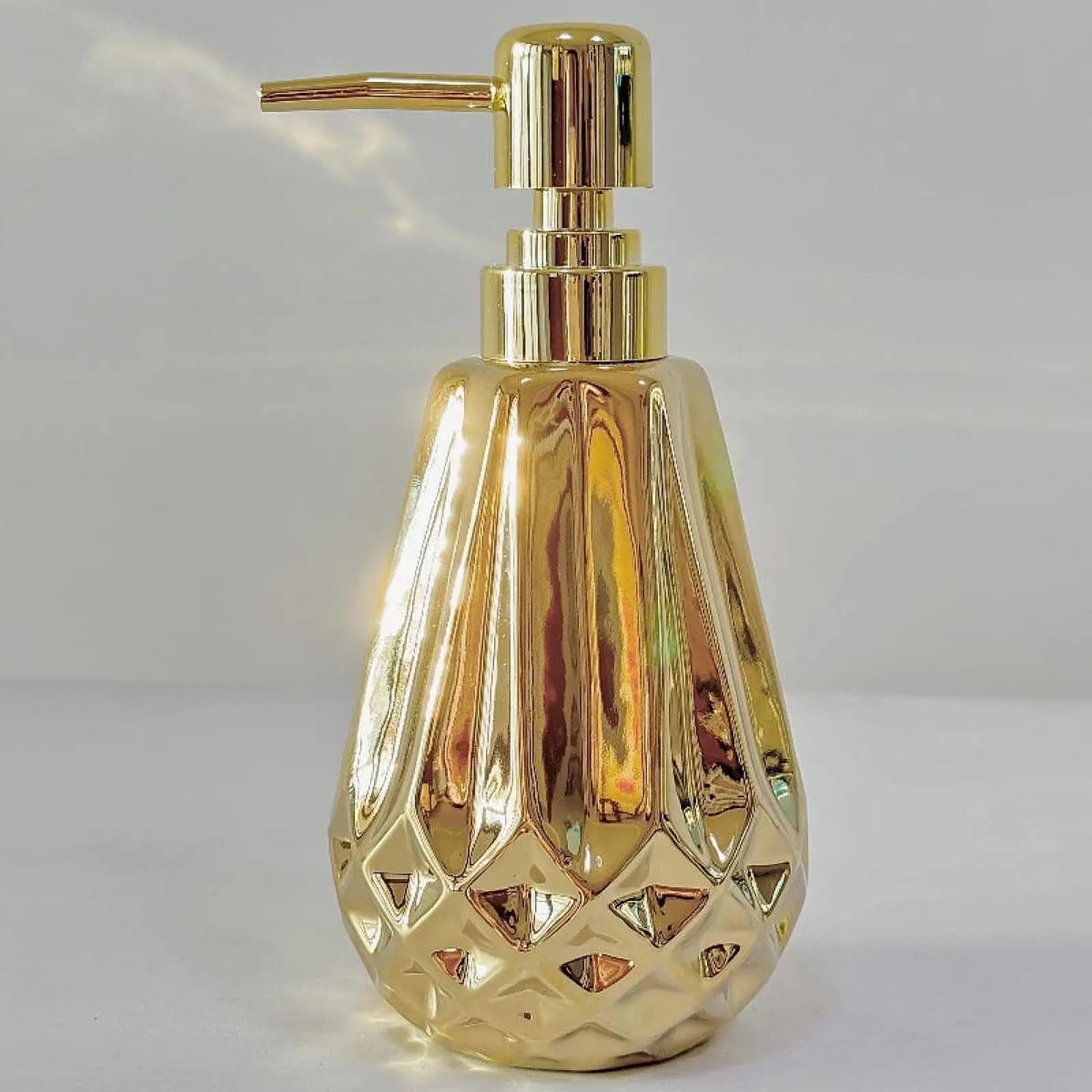 Smooth Ceramic Soap Dispenser Bathroom Counter Liquid Pump Bottle Refillable Holder for Kitchen and Washroom