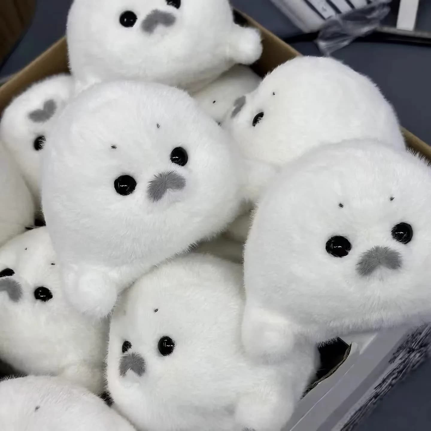 Cute Seals Plush Keychain Soft Kawaii Seal Plushie Animal Pendant Car Ornaments Fashion Stuffed Doll Keyring Car Key Accessories