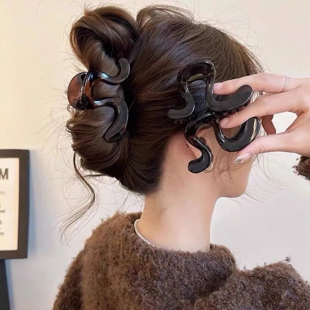 Nuova Molletta per Capelli Casual in Acrilico con Finitura Opaca, Clip Grande a Forma di Squalo, Leggera, Forma Irregolare, per Coda di Cavallo, Ideale per il Pendolarismo