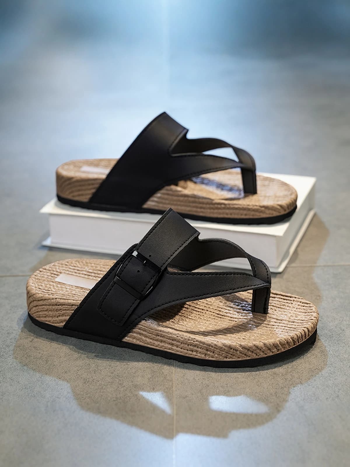 Men's Summer 2026 New Outdoor Wearable Anti-Slip Wear-Resistant Casual Thong Slippers High Friction Rubber Sole Birk-like Sli...