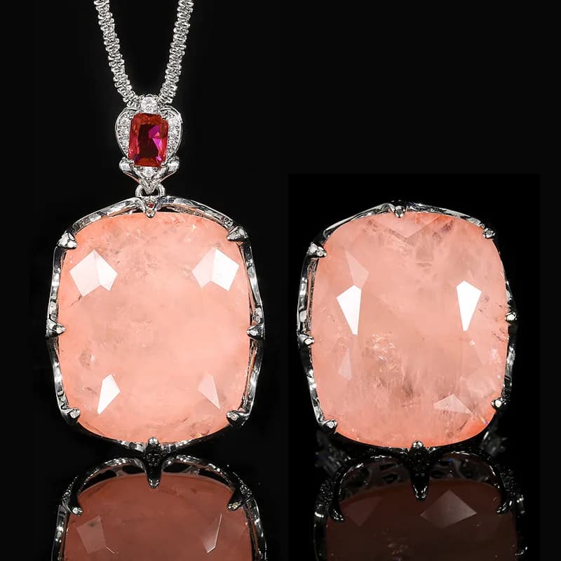 Collana con Ciondolo Grande in Quarzo Rosa Taglio Cuscino e Anello Regolabile con Accento di Rubino Rosso, Gioielli Statement per Donna, Regalo per Feste