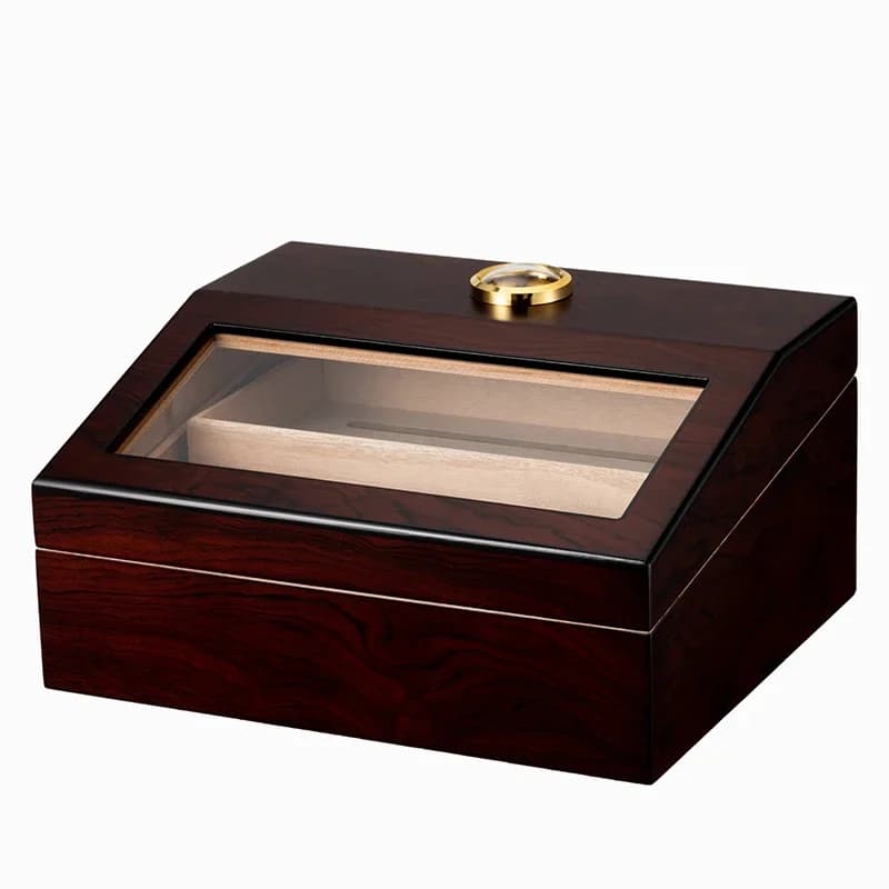 High-end cigar display in cedar wood with thermometer