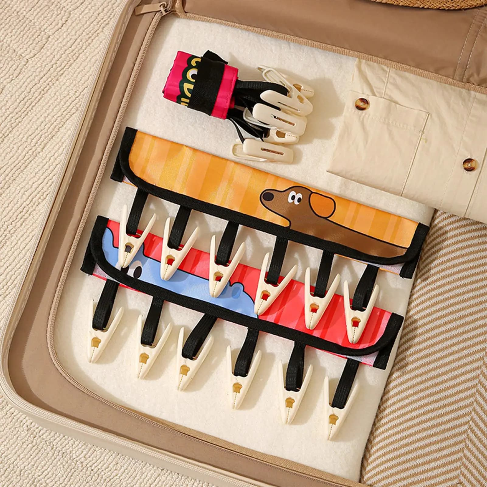 Appendiabiti Portatile a 6 Clip Pieghevole per Asciugare Calzini e Biancheria Intima, Stendibiancheria Compatto da Viaggio per Hotel, Campeggio, Crociere, Lavanderia