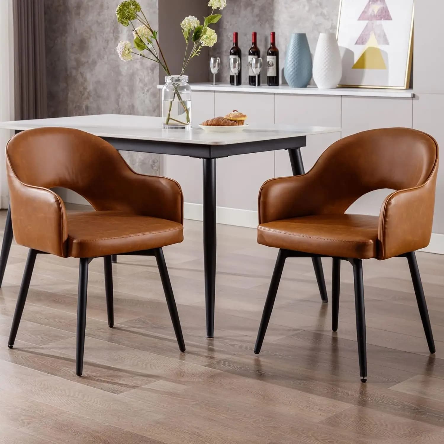 Set di 2 Sedie da Pranzo Girevoli Moderne, Comoda Sedia Imbottita in Pelle PU con Schienale Traforato e Gambe in Metallo Nero, Personalizzabile