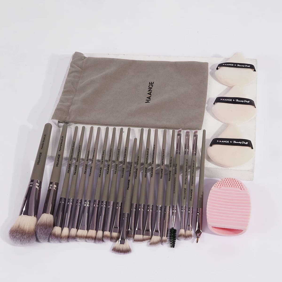 MAANGE 25 pezzi Set di strumenti per trucco professionale 20 pezzi Pennelli per trucco Borsa portaoggetti in velluto 3 pezzi Triangolo Soffi per cipria Pennello Uovo detergente