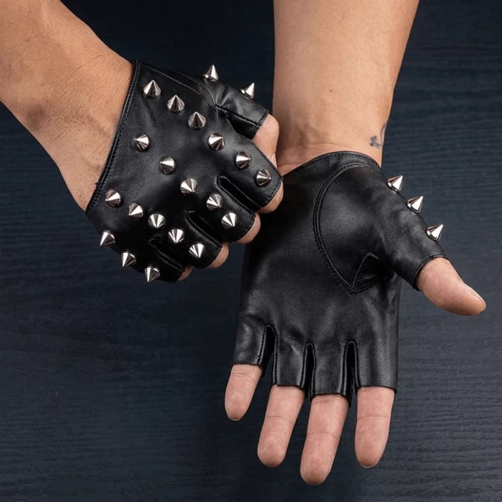 Personality Fingerless Rivet Gloves Solid Color PU Leather Half-palm Gloves Hip Pop Y2K Patent Leather Gloves Girls