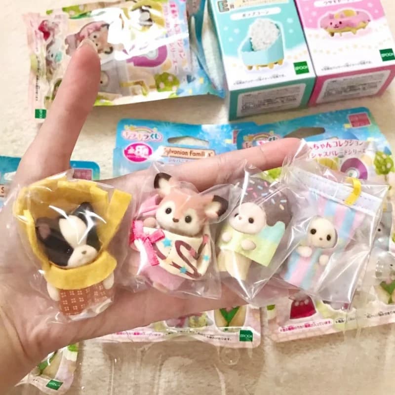 Sylvanian Families Doll Figure Ice Cream Reward Forest Families World Kawaii Decoration Model Pendant Toy Kids Birthday Gift