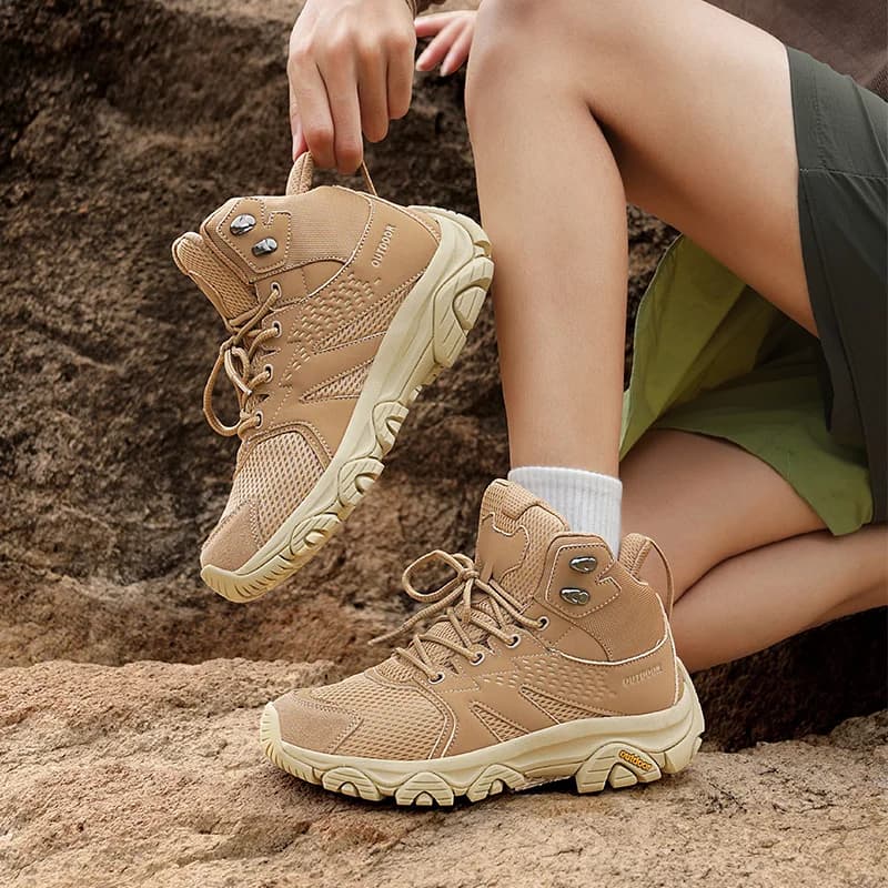Scarpe da Trekking Uomo Nuove Primavera 2026 Leggere Antiscivolo per Sport Outdoor, Alpinismo, Campeggio e Tempo Libero