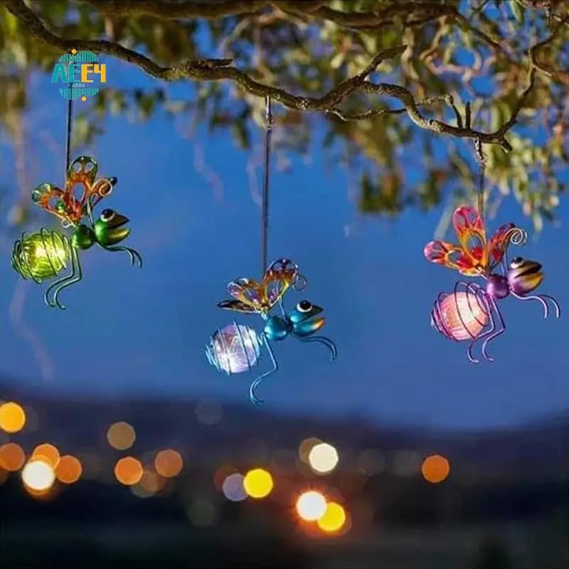 AEE4-Statua di insetti in ferro solare con fata luminosa a LED ornamento per albero da appendere impermeabile per esterni per decorazioni artistiche da cortile