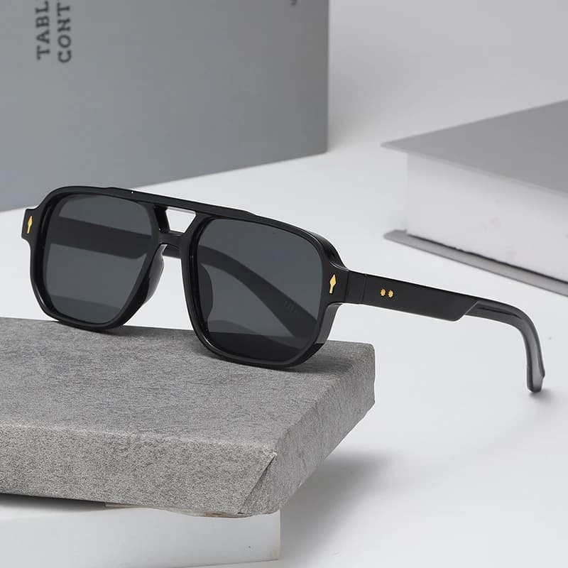 Women's Trendy Pilot Sunglasses Man Vintage Luxury Natility Outdoor Driving Sunglasses Lady Man UV400 Protective Glasses