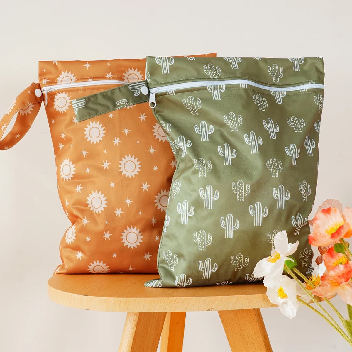 Elinfant 2 pz/set PUL Wetbag per pannolini per bambini pannolini borsa per pannolini impermeabile riutilizzabile 28cm x 36cm