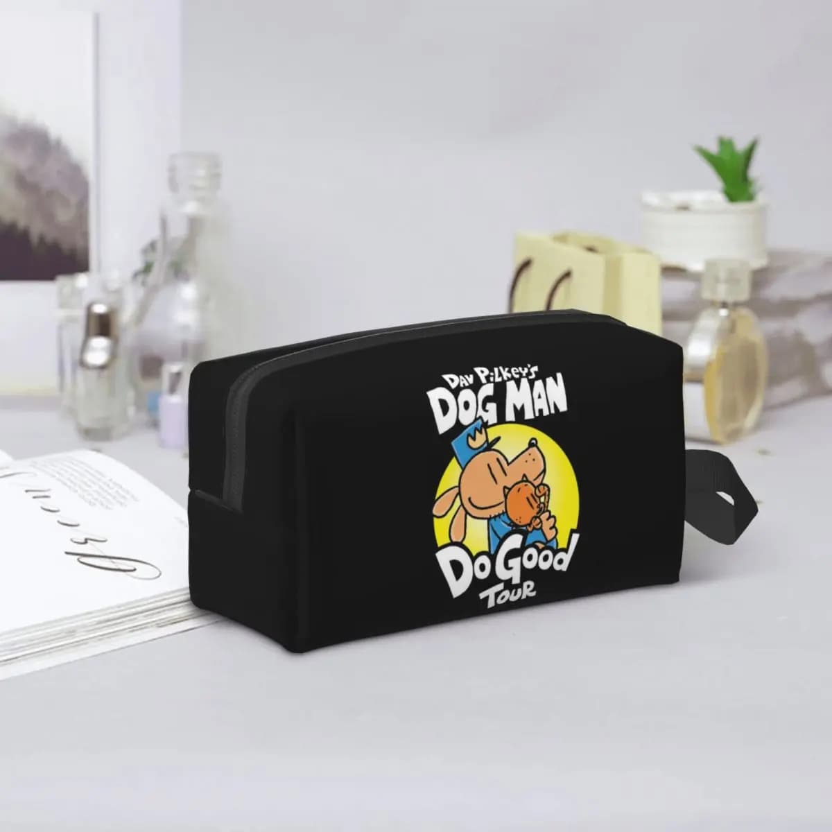 Dog Man Do Good Tour Pencil Case for Boys Girls Pen Box Pencil Bag Stationery Supplies Women Cosmetic Bag