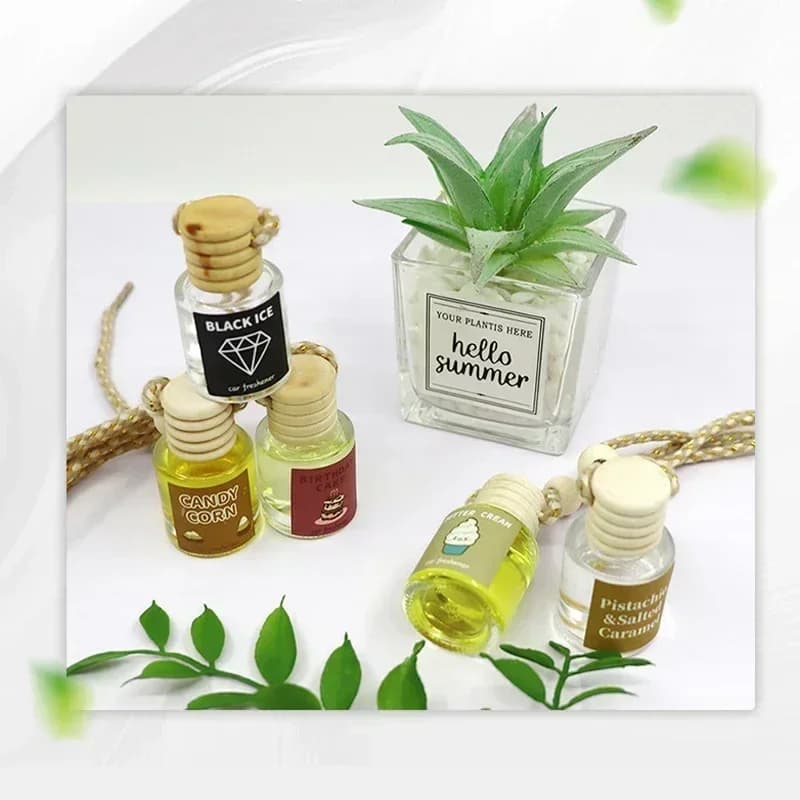 2 pieces self hanging glass bottle deodorant bottle empty aromatherapy pendant diffuser decoration auto aromatherapy ornament