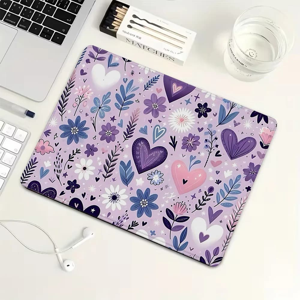 Tappetino per mouse piccolo con fiore a cuore viola, tappetino per mouse da gioco in gomma, tappetino per tastiera meccanica, accessori per giochi per PC, tappetino per scrivania del computer
